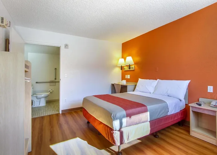 Hotel Phoenix Inn 2*