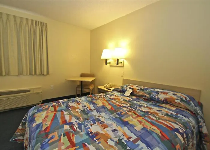 Hotel Phoenix Inn 2*