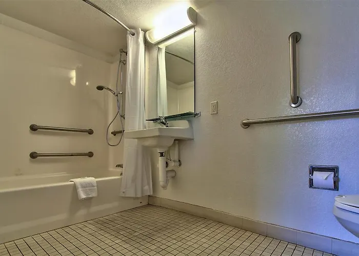 Phoenix Inn 2* Phoenix